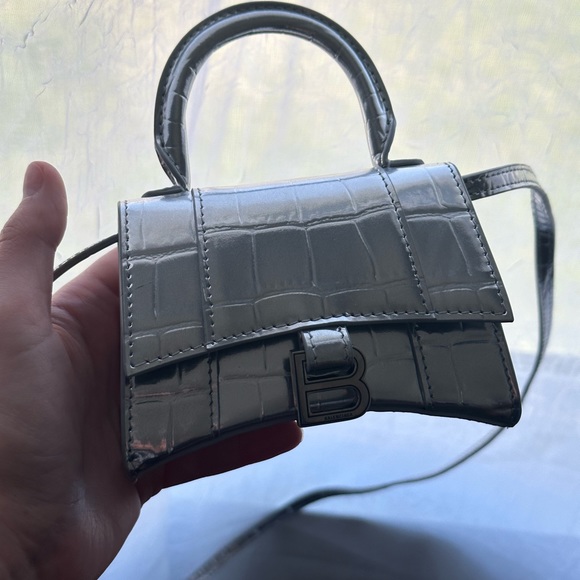 XS Balenciaga Nano Hourglass Silver - Metallized Crocodile - Picture 4 of 6